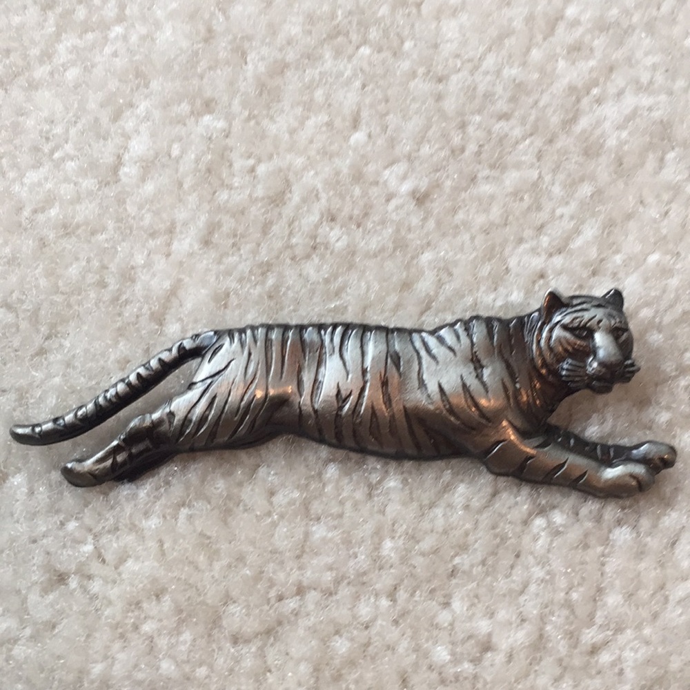 Tiger brooch